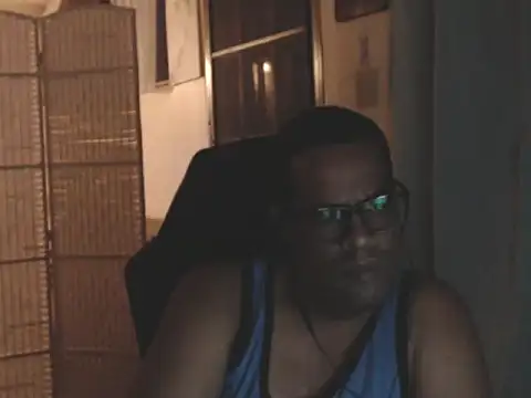 thesugar32 online show from April 8, 2:11 am