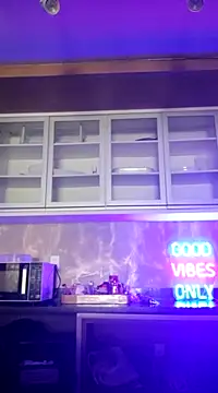 LilliThelo online show from March 11, 10:07 am