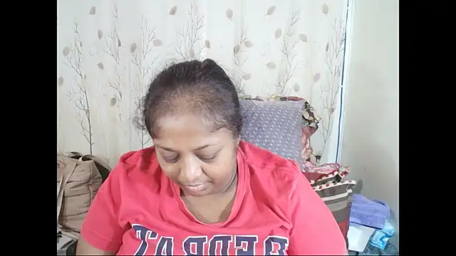 Snapshot of Indiantasha chatting on June 29, 4:18 pm Indiantasha online show from June 29, 4:18 pm