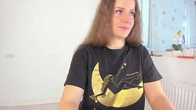 DiamondKay online show from February 18, 7:26 am