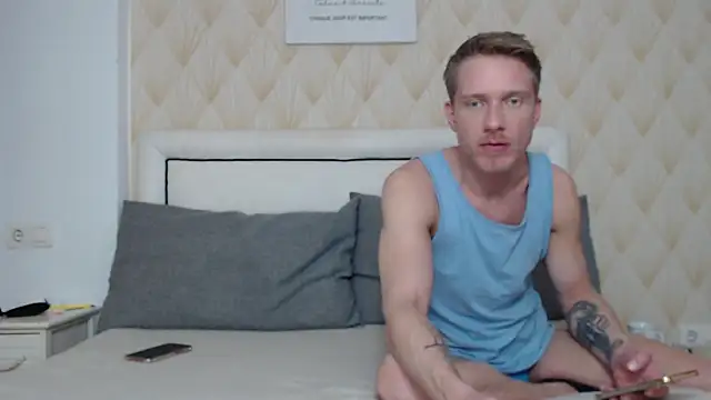 Snapshot of JessicaSteve chatting on February 26, 7:24 pm JessicaSteve online show from February 26, 7:24 pm