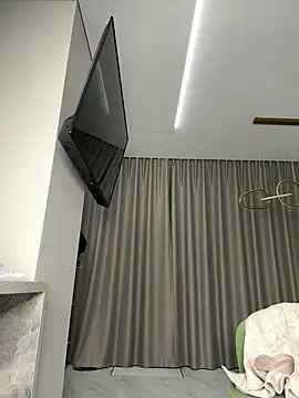 Snapshot of stefannichka chatting on December 15, 9:09 pm stefannichka online show from December 15, 9:09 pm