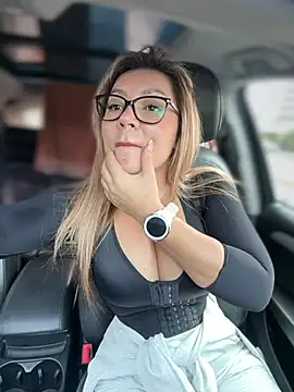 DIANITA 1988 online show from March 24, 2:33 pm