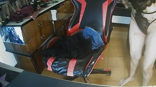 cinquantaxxx online show from February 18, 5:36 am