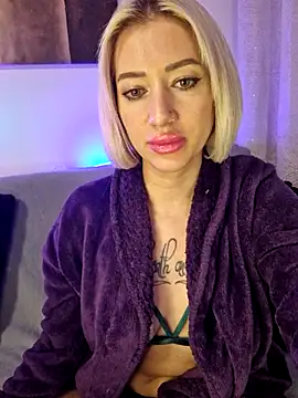 Fuck-Gina online show from March 2, 12:31 am