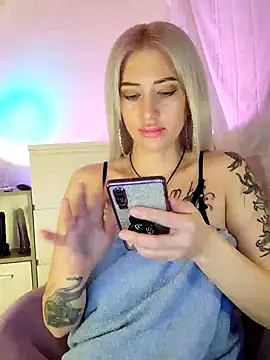 Fuck-Gina online show from May 5, 9:34 pm