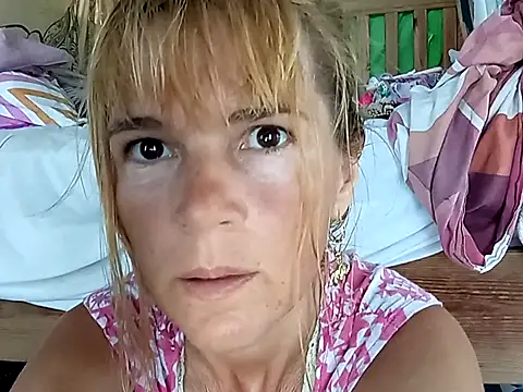 Luna-Natural online show from March 5, 5:29 pm