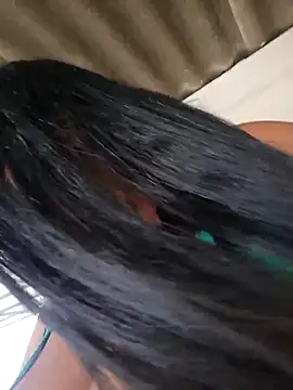 AbellaLizz online show from March 5, 10:50 pm