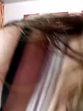 CristalRays online show from March 9, 10:25 pm