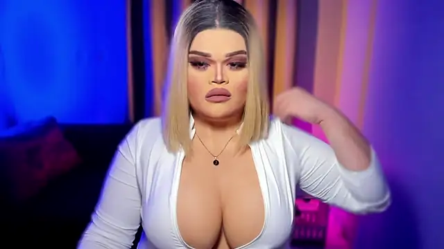 KarolinaThompson online show from January 31, 8:22 am