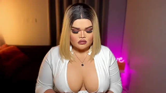 KarolinaThompson online show from February 20, 10:27 am