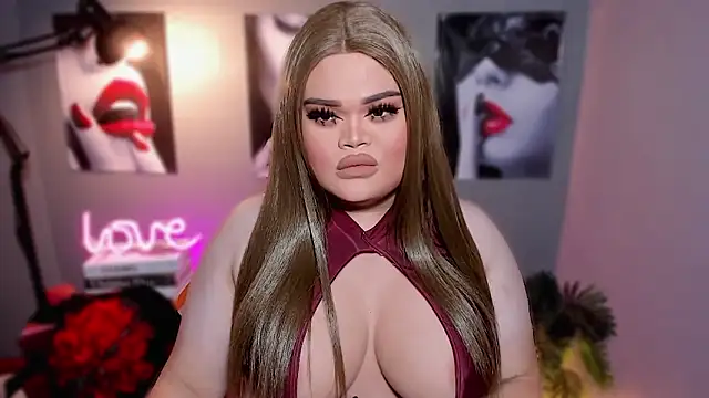 KarolinaThompson online show from October 12, 3:55 pm