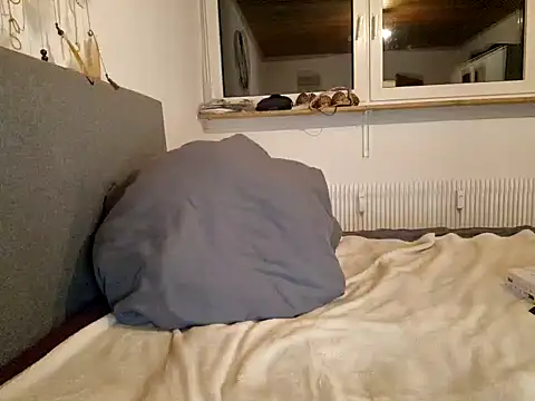 Snapshot of RubyRubin chatting on January 31, 11:13 pm RubyRubin online show from January 31, 11:13 pm