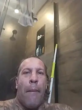 trucker1979 online show from April 22, 8:21 pm