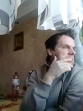 grzes19763 online show from March 19, 9:06 am