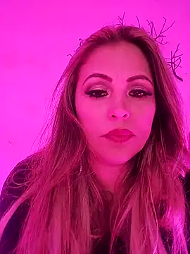 Snapshot of HadaFoster chatting on March 16, 7:59 am HadaFoster online show from March 16, 7:59 am