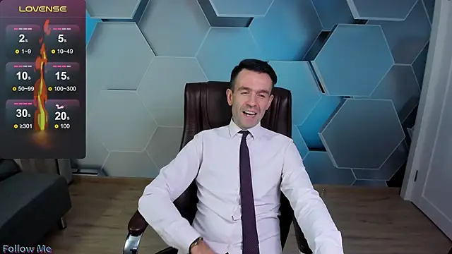 SteveTiger online show from November 17, 11:49 am