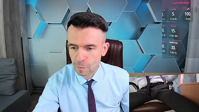 SteveTiger online show from March 6, 11:50 am