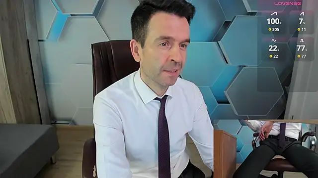 SteveTiger online show from April 5, 3:47 am