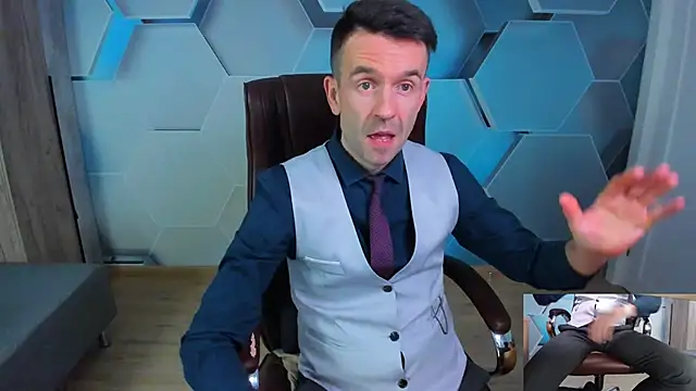 SteveTiger online show from April 14, 11:16 am