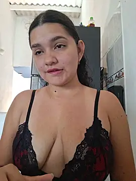 blerstefan1 online show from November 2, 3:36 pm