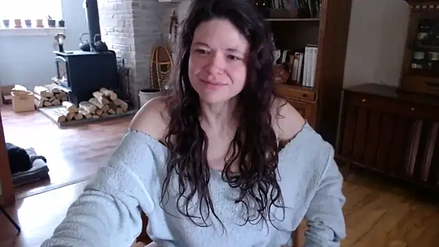 MarcyJones online show from March 3, 1:31 pm