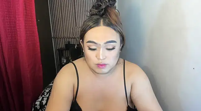 YourGirlfriendMegann online show from March 5, 12:16 am