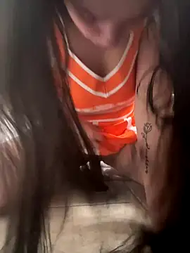 Snapshot of joeystaciee chatting on September 21, 1:18 am joeystaciee online show from September 21, 1:18 am