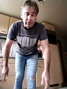 Snapshot of lekkerkoen1 chatting on December 8, 1:14 pm lekkerkoen1 online show from December 8, 1:14 pm