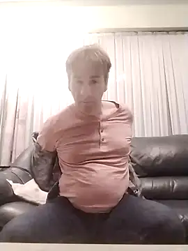 Snapshot of lekkerkoen1 chatting on January 3, 6:24 pm lekkerkoen1 online show from January 3, 6:24 pm