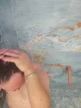 Snapshot of latinoflpr chatting on February 24, 4:10 am latinoflpr online show from February 24, 4:10 am