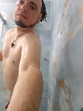 Snapshot of latinoflpr chatting on March 1, 3:25 pm latinoflpr online show from March 1, 3:25 pm