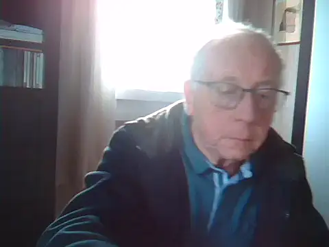 johnjohn622662 online show from January 16, 3:38 pm