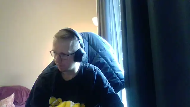 David250692 online show from October 29, 10:28 am