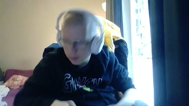 David250692 online show from November 20, 12:38 pm