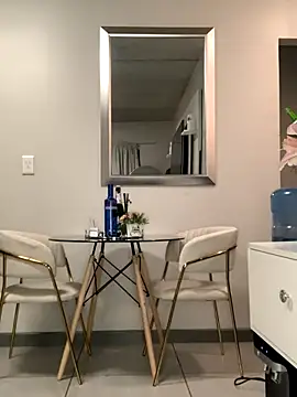 CurvyDesire1 online show from October 30, 8:20 pm