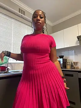 Snapshot of CurvyDesire1 chatting on July 1, 11:45 am CurvyDesire1 online show from July 1, 11:45 am
