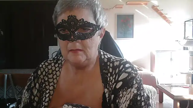 simona60 online show from October 11, 1:20 pm