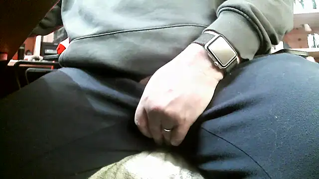 Snapshot of Cygnus58topchef chatting on January 25, 8:00 am Cygnus58topchef online show from January 25, 8:00 am