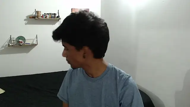 stevenosori online show from February 19, 11:57 pm