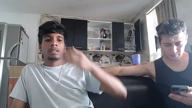 Snapshot of stevenosori chatting on April 18, 7:07 pm stevenosori online show from April 18, 7:07 pm