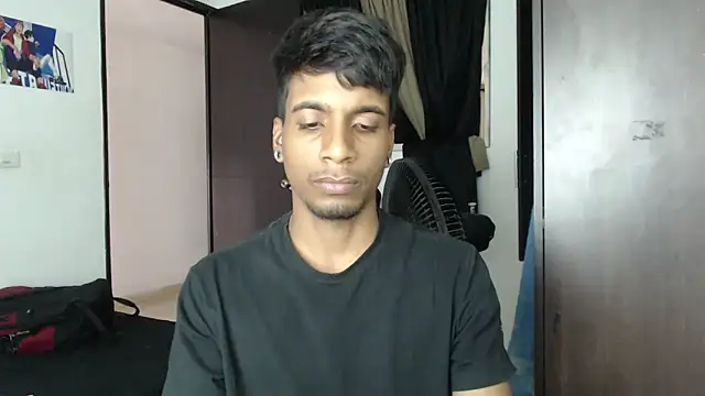 Snapshot of stevenosori chatting on May 7, 10:15 pm stevenosori online show from May 7, 10:15 pm