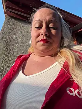 SabinaSweety online show from March 11, 2:56 pm