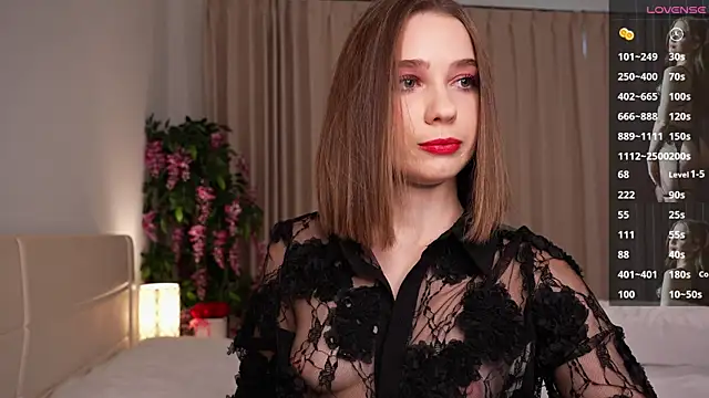 BabyEllen online show from October 31, 5:47 pm