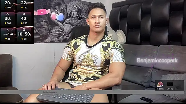 BenjaminCooperk online show from December 19, 7:15 am