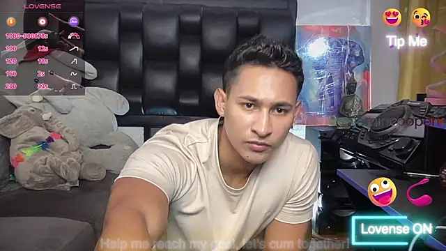 BenjaminCooperk online show from April 3, 12:30 am