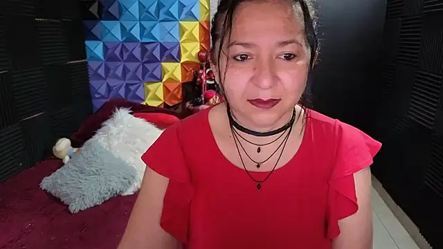 Snapshot of katifoxx chatting on January 11, 3:28 pm katifoxx online show from January 11, 3:28 pm