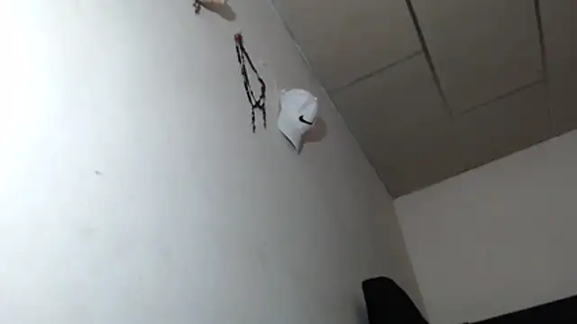 adrixxx38 online show from February 15, 9:11 pm