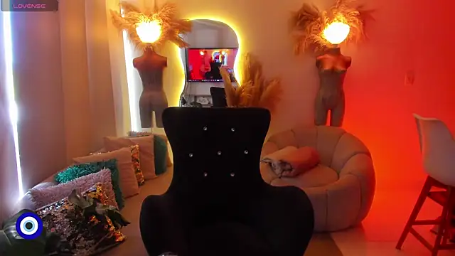 Snapshot of Angel_Peach chatting on April 21, 1:50 pm Angel Peach online show from April 21, 1:50 pm