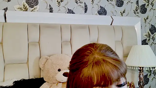 Snapshot of zarahdivousi chatting on May 27, 2:36 pm zarahdivousi online show from May 27, 2:36 pm